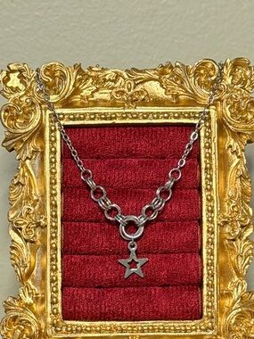 Dainty Hand Crafted Silver Star Pendant Necklace - Silver Stainless Steel